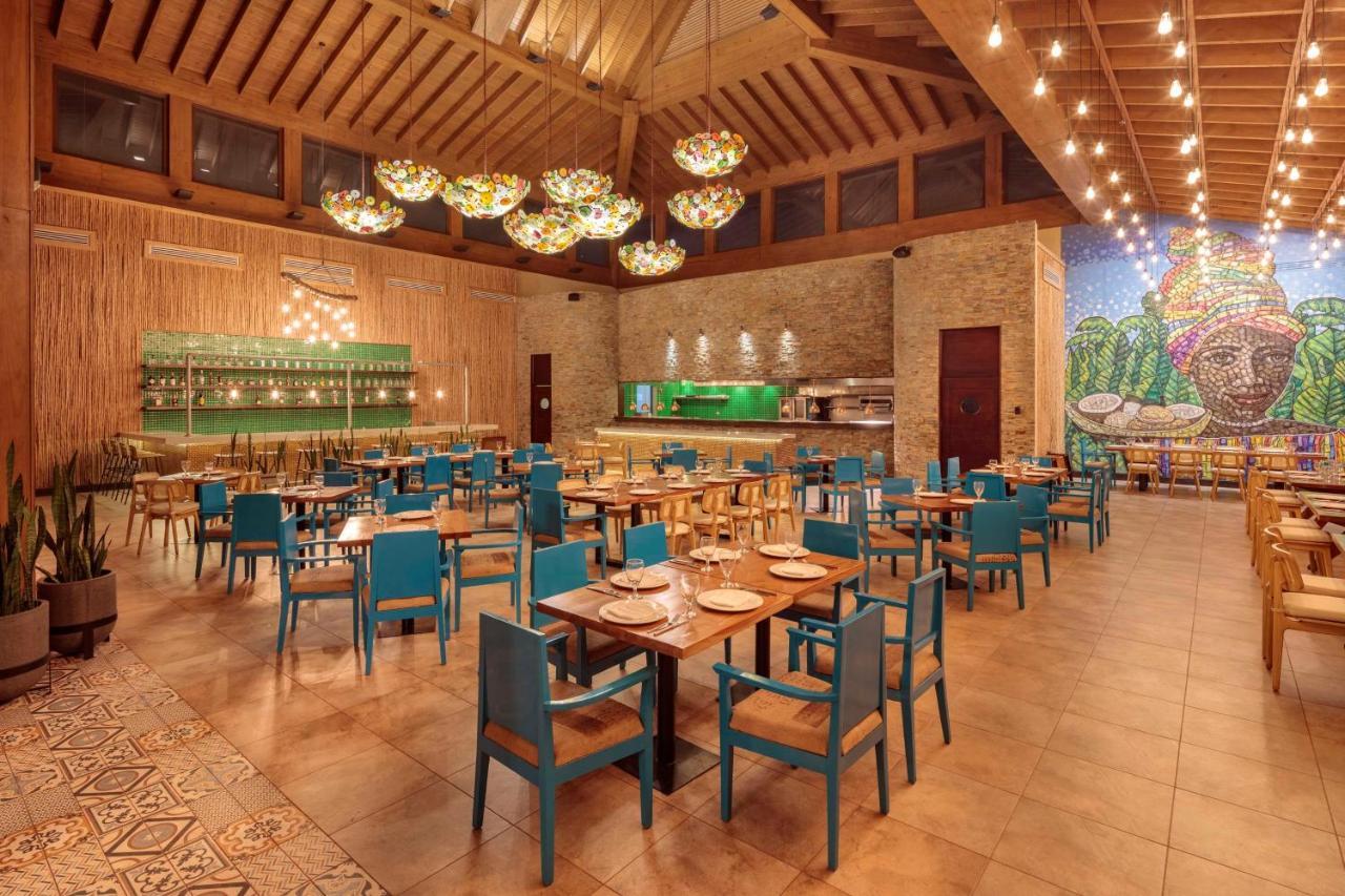 Indura Beach & Golf Resort Curio Collection By Hilton Tela Ngoại thất bức ảnh