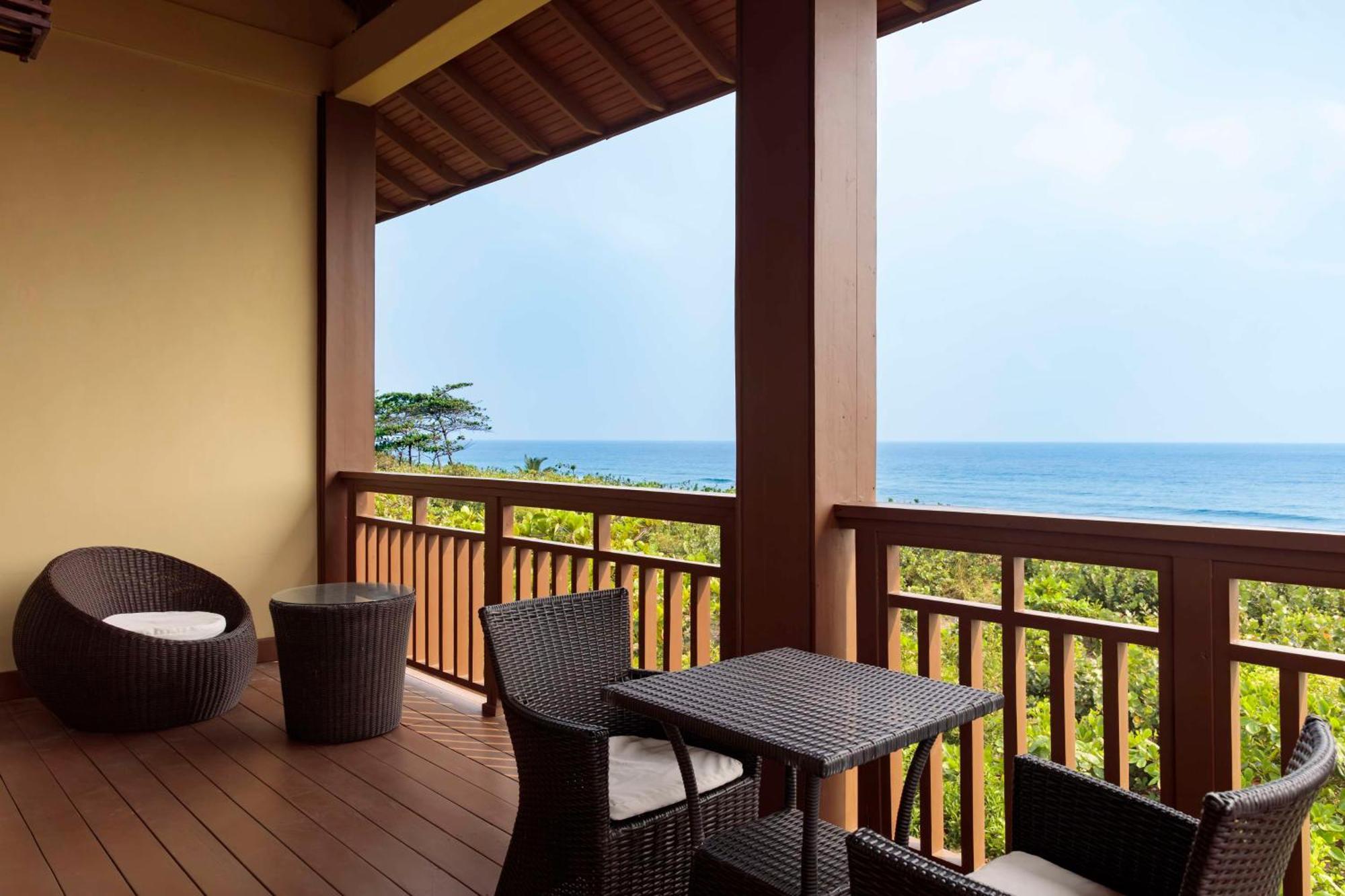Indura Beach & Golf Resort Curio Collection By Hilton Tela Ngoại thất bức ảnh