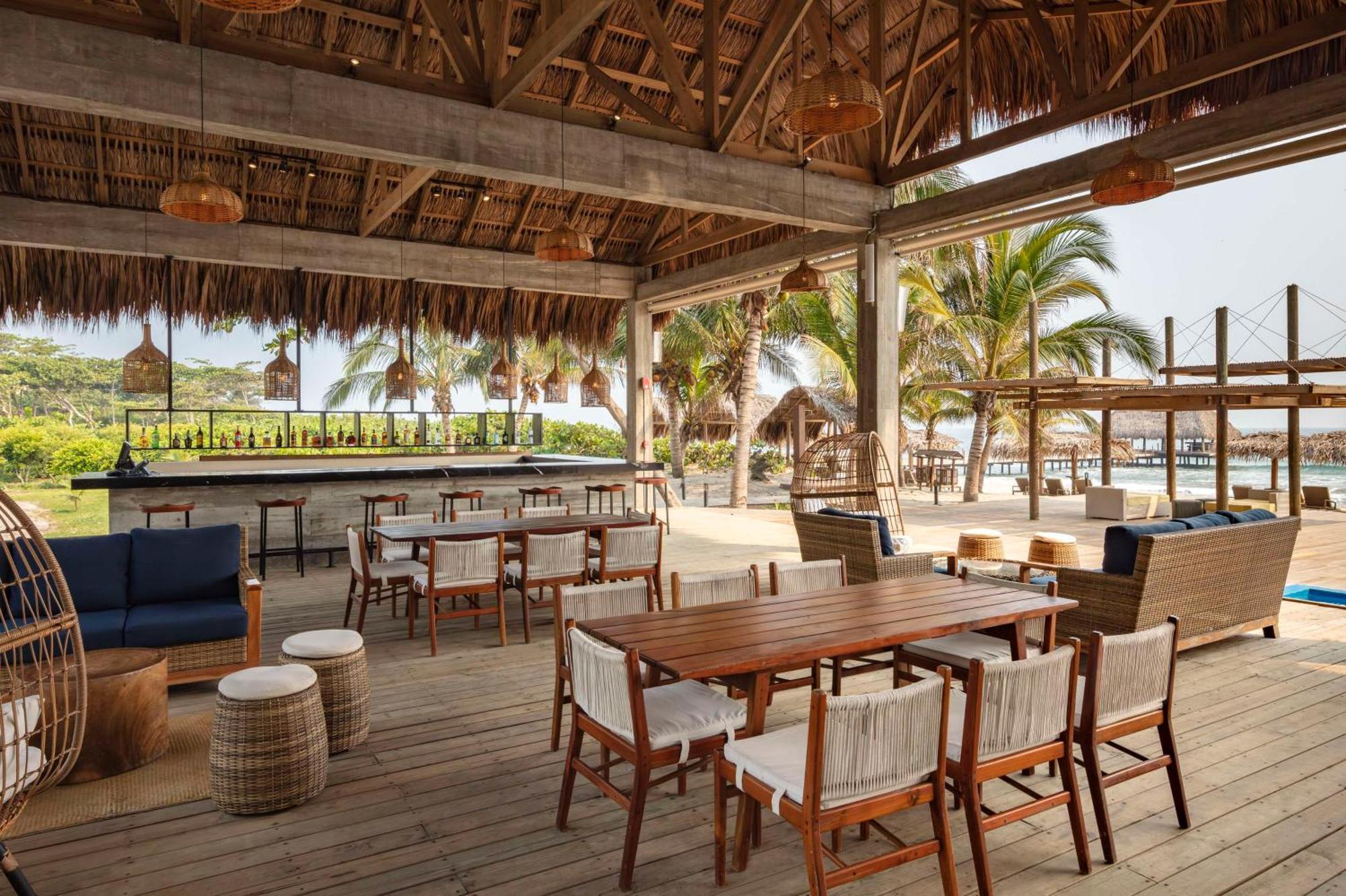 Indura Beach & Golf Resort Curio Collection By Hilton Tela Ngoại thất bức ảnh