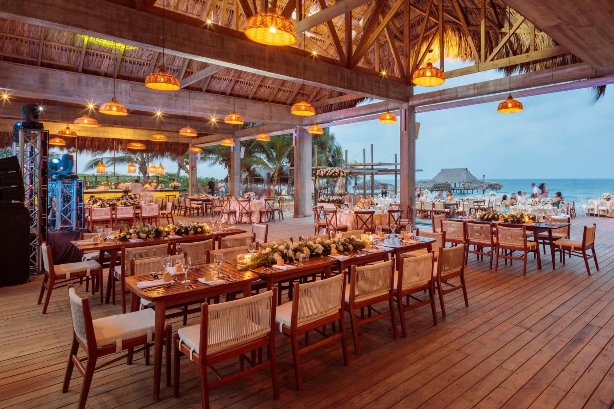 Indura Beach & Golf Resort Curio Collection By Hilton Tela Ngoại thất bức ảnh